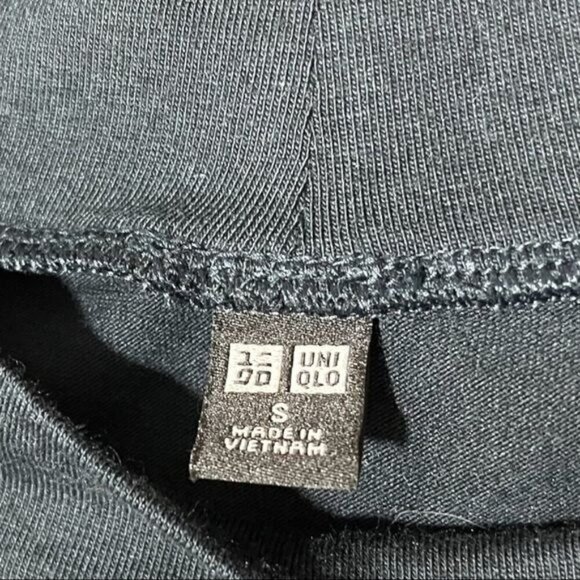 Uniqlo Black Fit & Flare Sleeveless Mock Neck Dress | Size S, Excellent Conditio - Picture 3 of 5